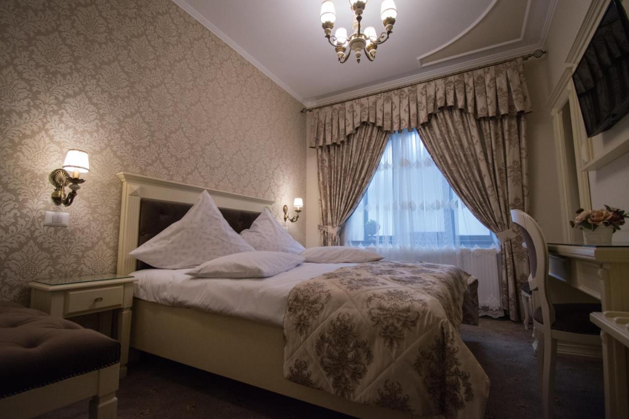 Vila Turistica Tosca Regal Hotel Bacău Eksteriør billede